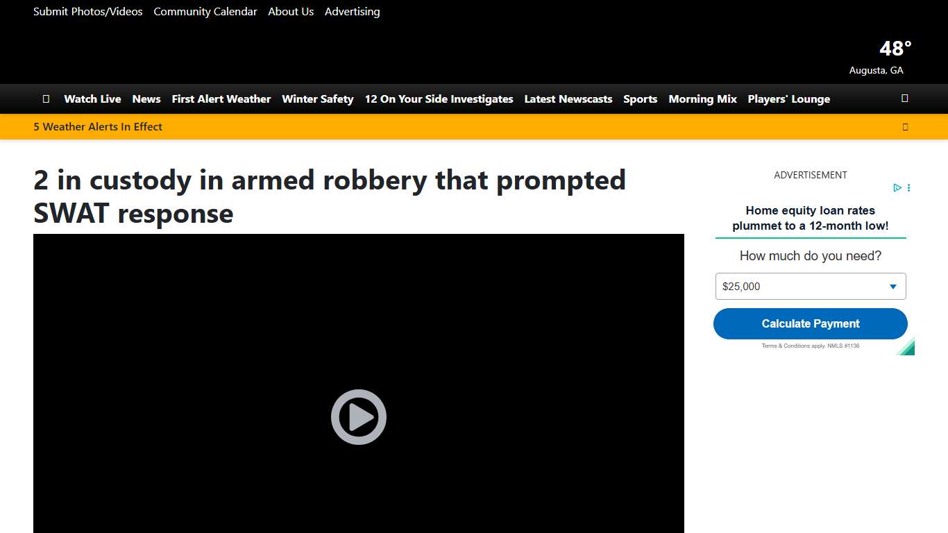 2 in custody in armed robbery that prompted SWAT response